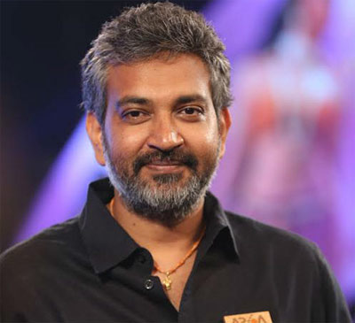 director rajamouli,baahubali 2,hindi heroes,malayalam heroes,tamil heroes  రాజమౌళి కొత్త కాంబినేషన్ కు తెరతీశాడు..!